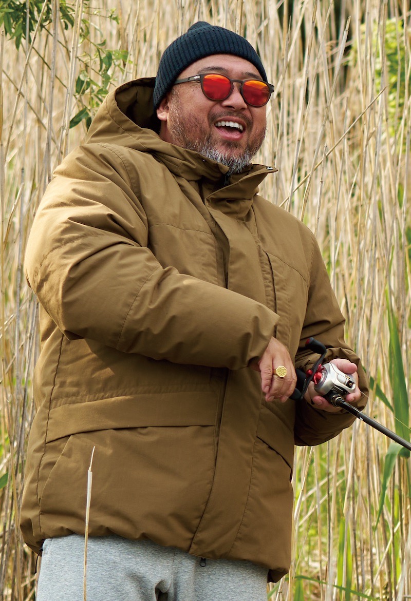 アウトドアの過酷な環境から身体をプロテクト。オークリーが放つ