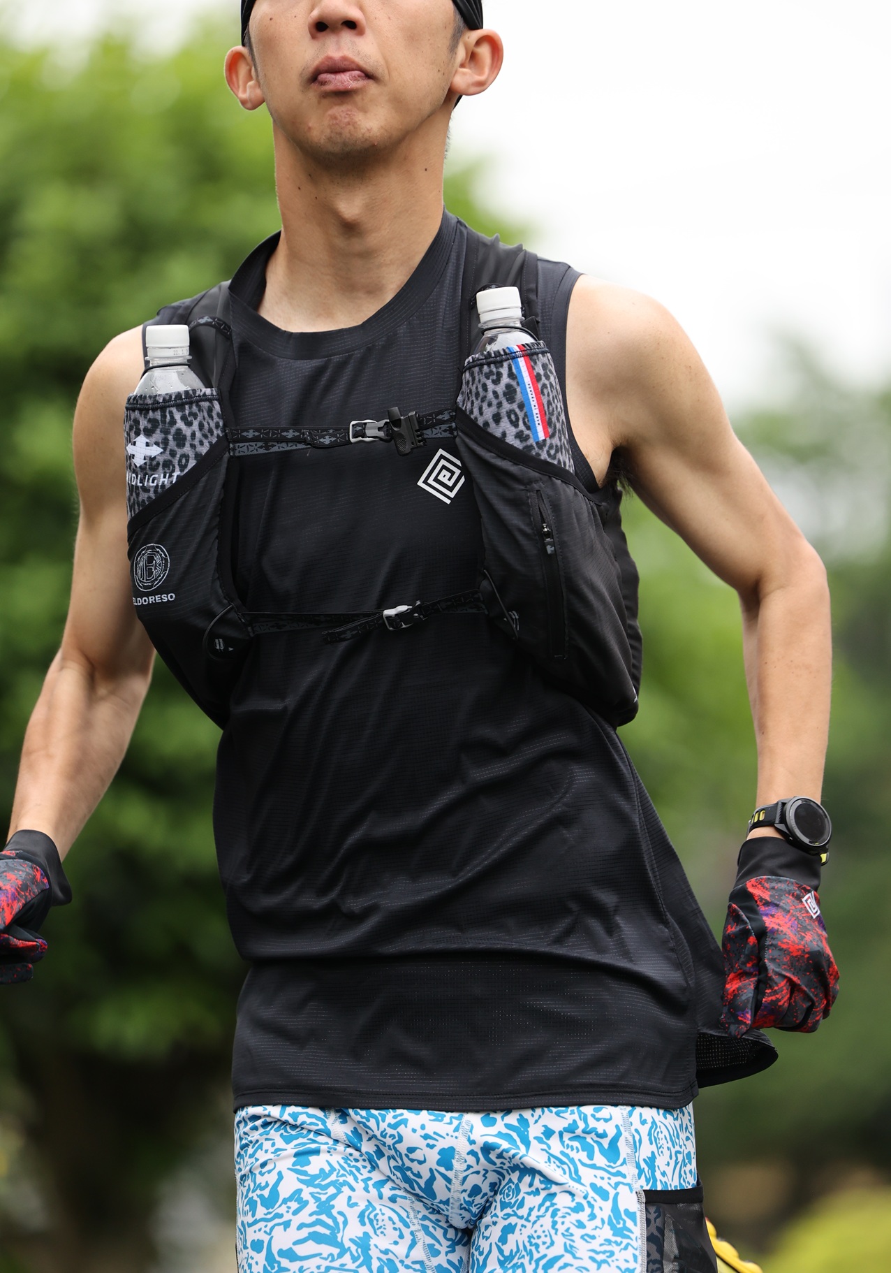 エルドレッソが、トレランの先駆・RaidLightに別注。色気ある豹柄で