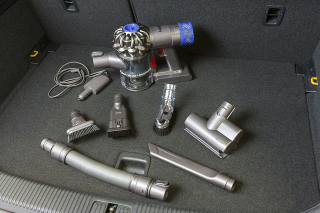 Dyson V6 Car + Boat Extra vol.2 【CAR LIFE with Dyson ＜PR＞】 - webCG