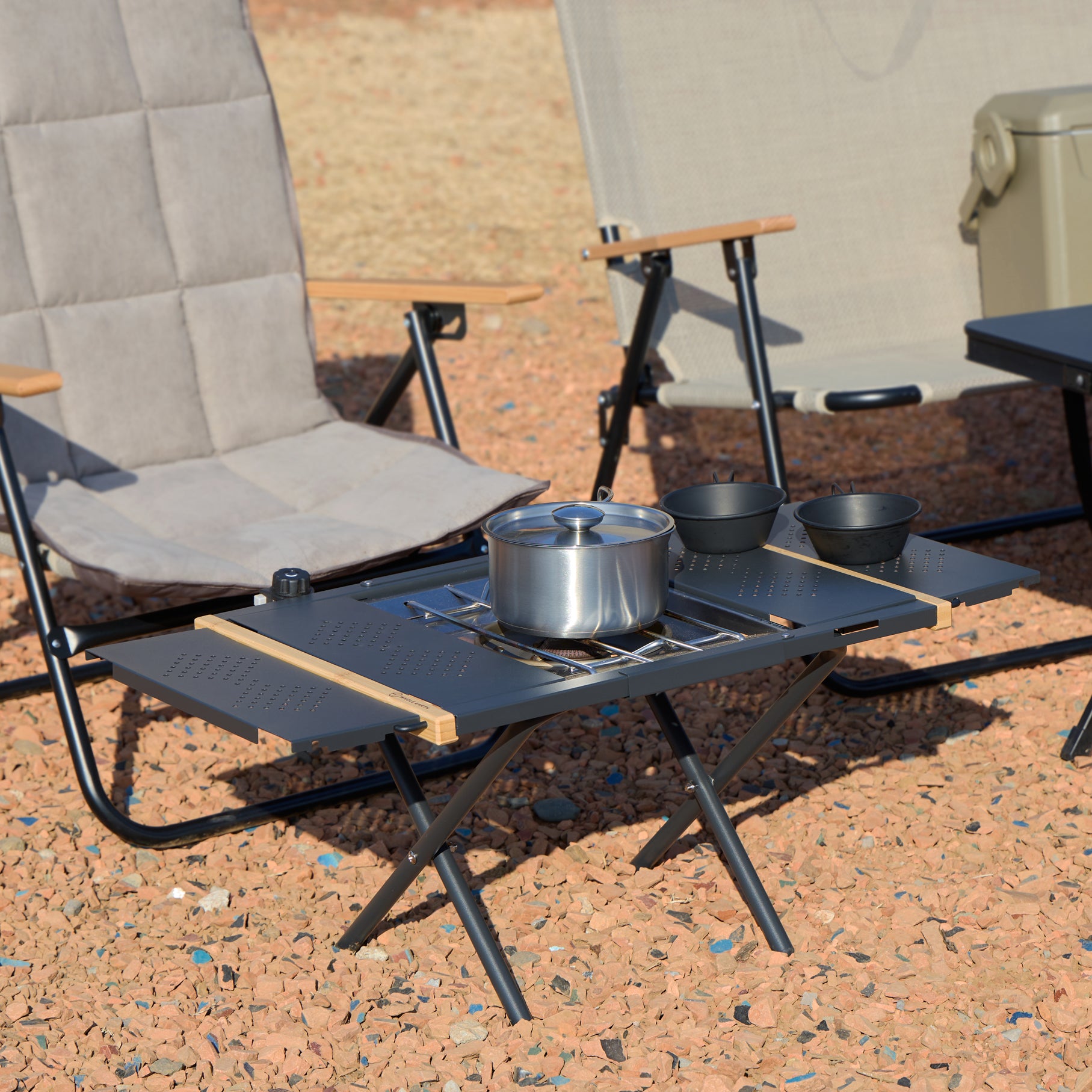 HR MULTI TABLE-BLACK | WHOLE EARTH ONLINE STORE（ホールアース