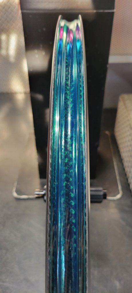 新しくなった MAVIC COSMIC SL 45 DISC 23mmが入荷しました！