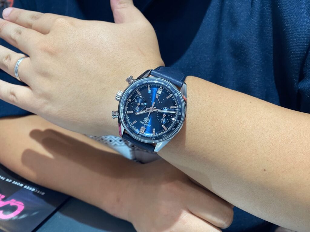 タグ・ホイヤー カレラ ホイヤー02 グラスボックス＞お求めいただき