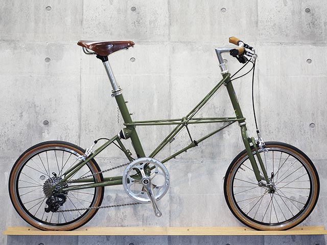 Alex Moulton(アレックス モールトン)TSRちょいカスタム