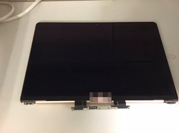MacBook Air (M1,2020,A2337)の液晶トラブル修理事例 - パソコン修理