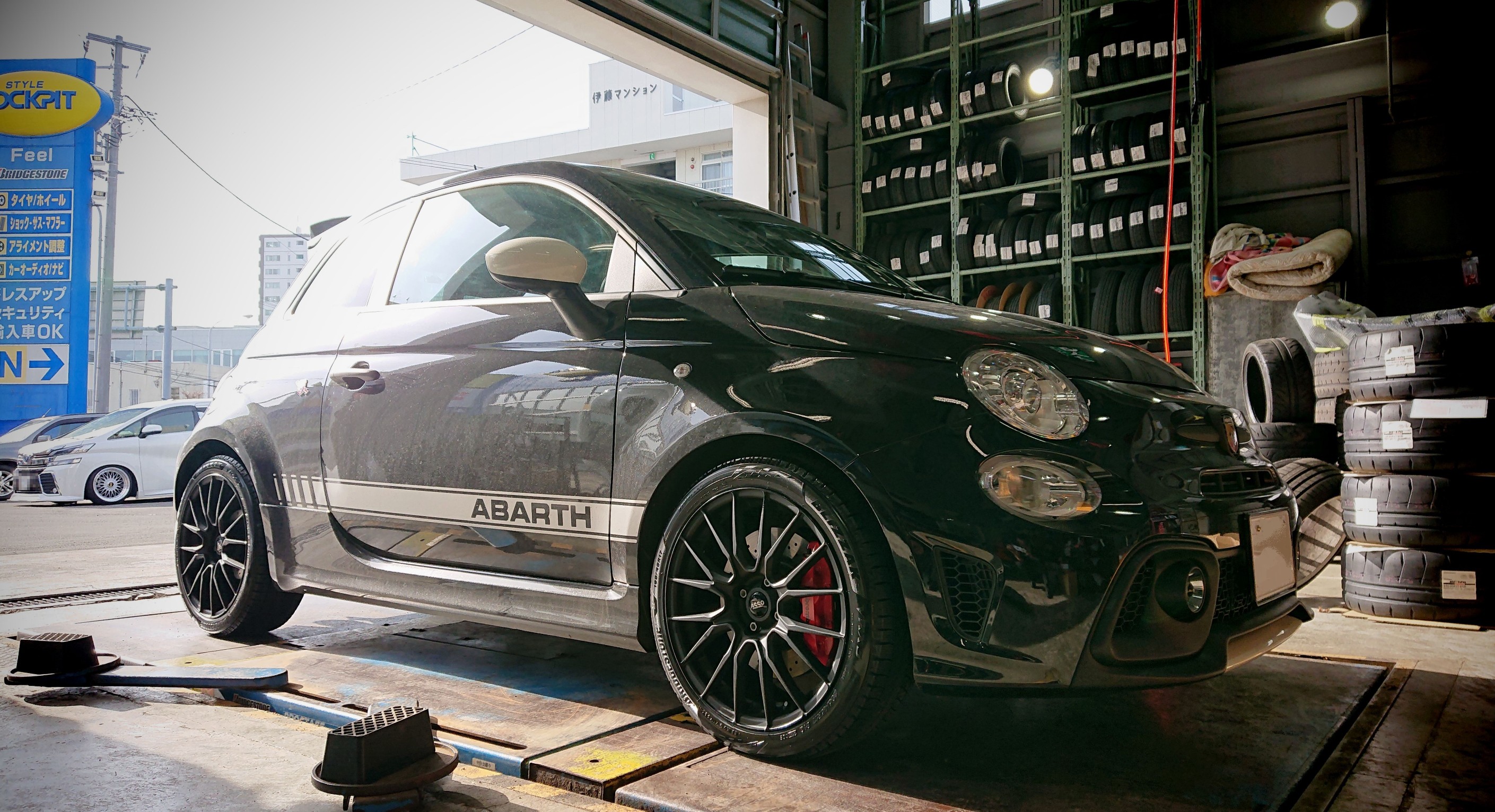 ASSO（アッソ）Partire AQUILA & ブリザック VRX3 の装着作業