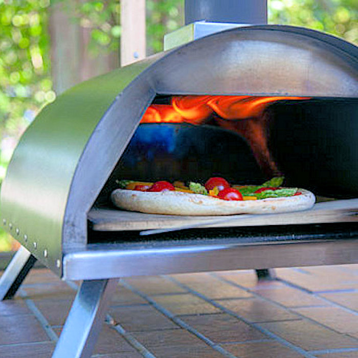 ポータブルな本格ピザ釜、入荷しました♪ | COOK & DINE HAYAMA