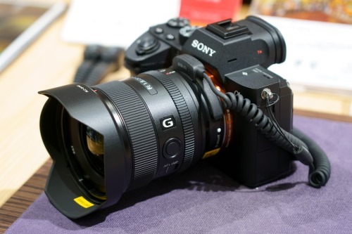 FE20mmF1.8G」レンズ、ソニーストア大阪で見てきた。先行予約販売は