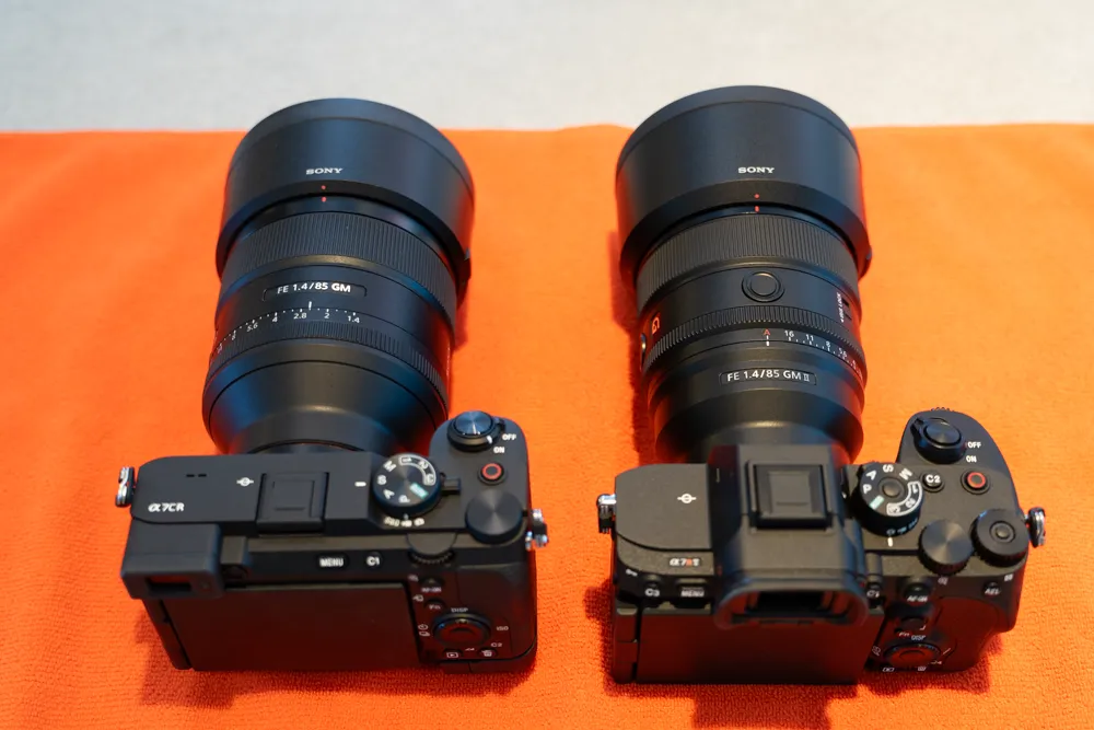 展示開始しました＞軽い、細い、AF速い、大口径中望遠単焦点レンズ G