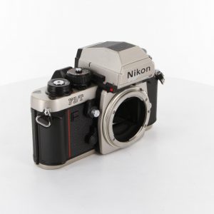 入荷情報】ニコン F3 T (チタンカラー)