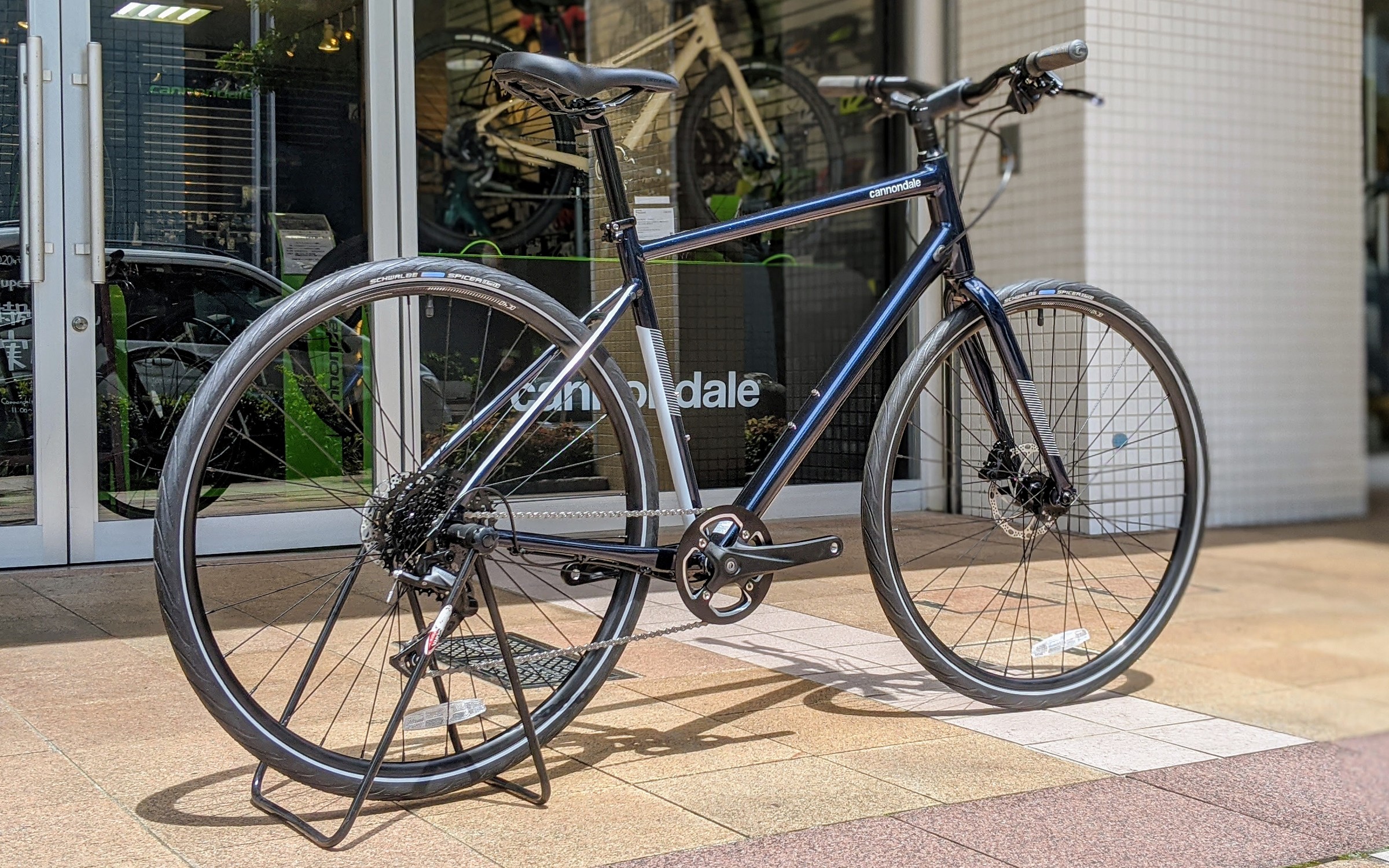 定番クロスバイク QUICKシリーズ | キャノンデール横浜