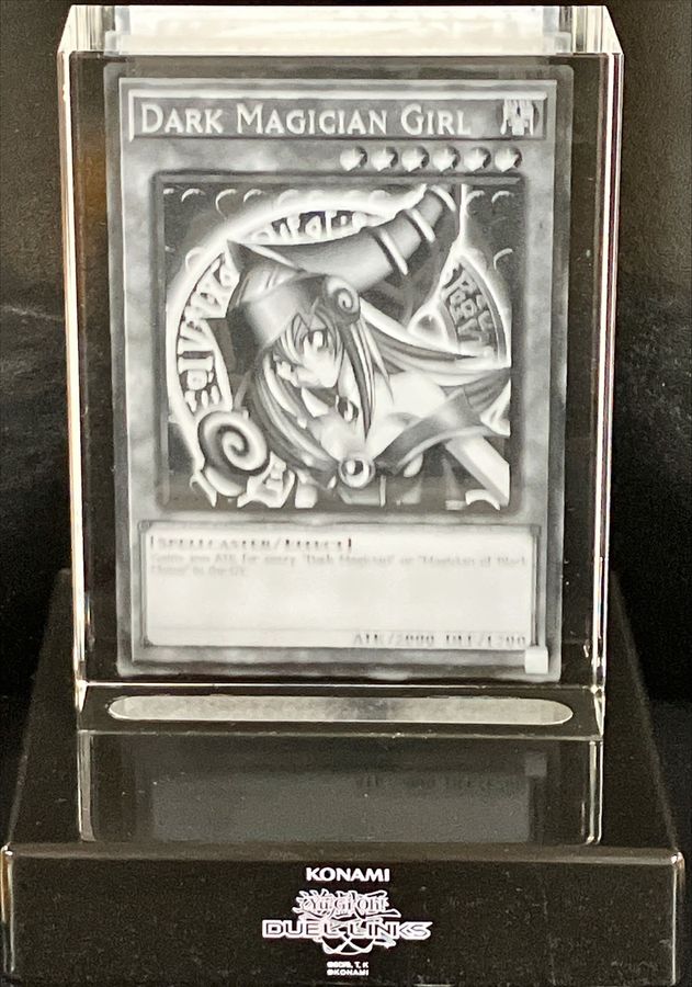 クリスタル製『ブラックマジシャンガール』【-】{-}《その他》