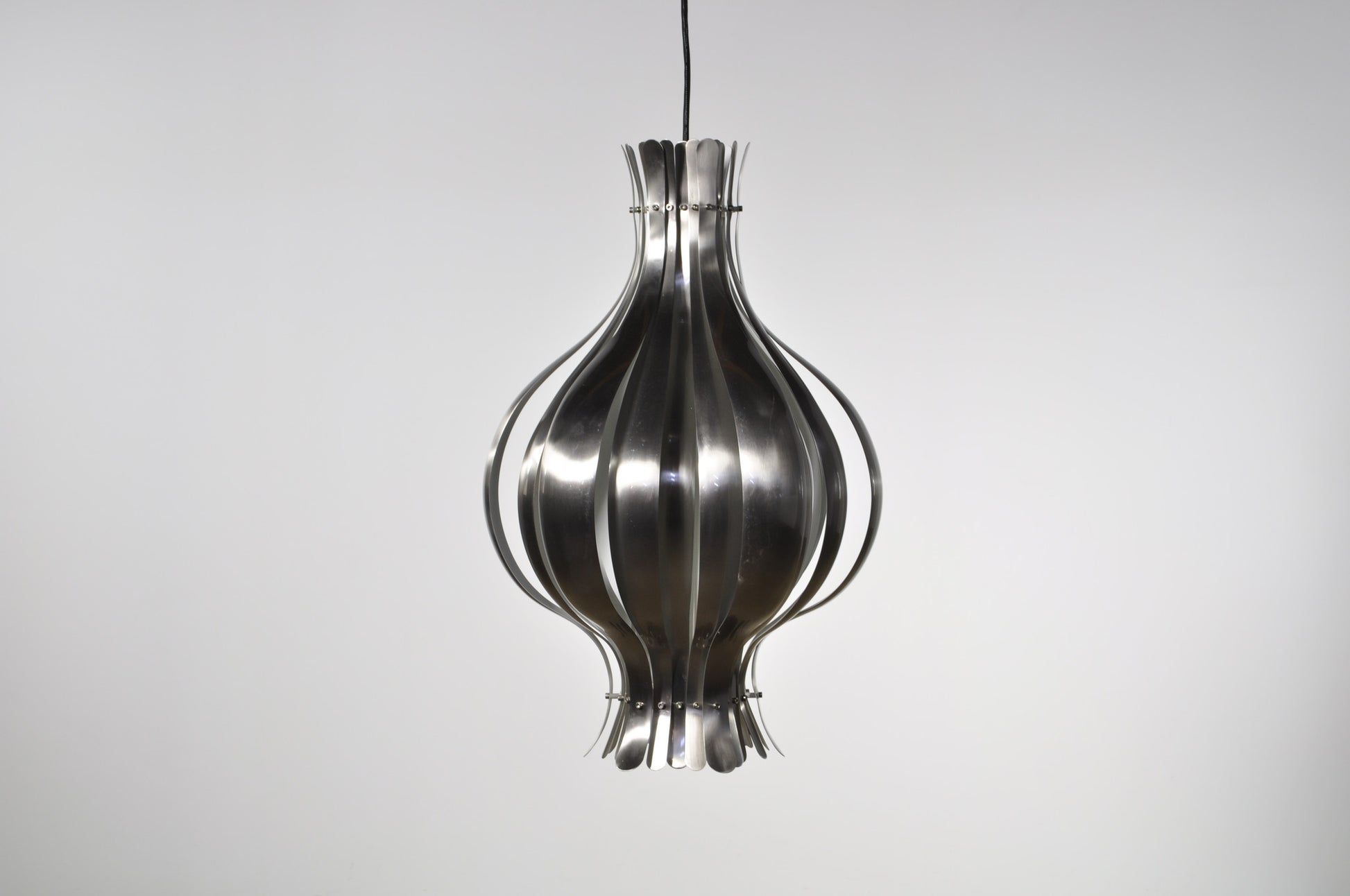 Verner Panton Onion lamp – Case 22