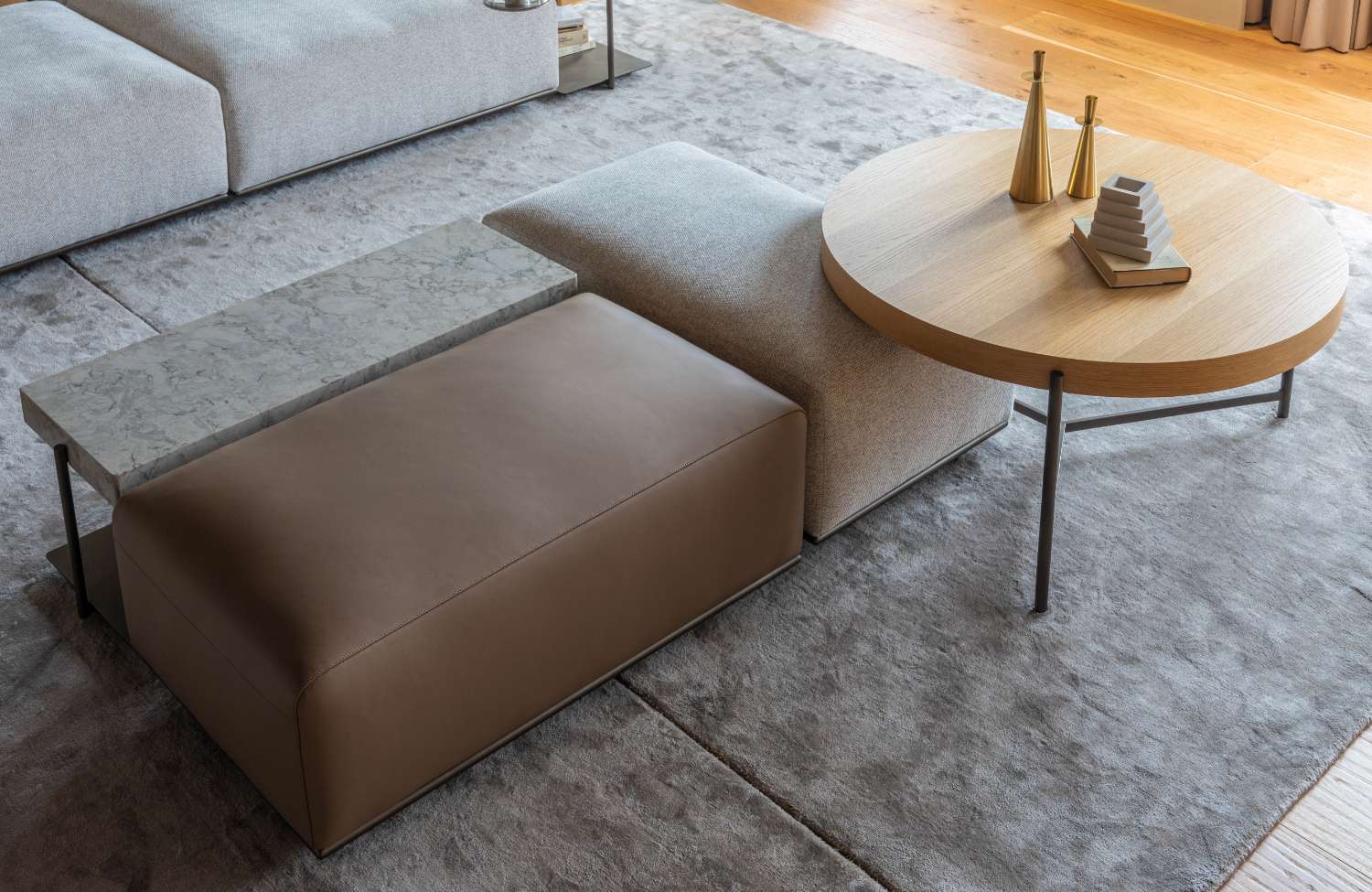 BRIDGE side table（ブリッジ サイドテーブル）IXC | カッシーナ