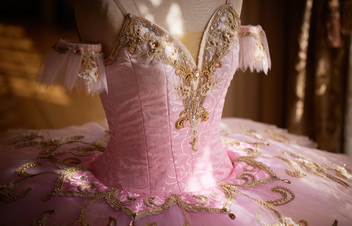 バレエ衣装のオーダー - あなただけの1着を - | チャコット（Chacott）