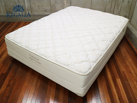 IDC大塚家具】レガリア キングスダウン ロイヤルセレニティー Royal