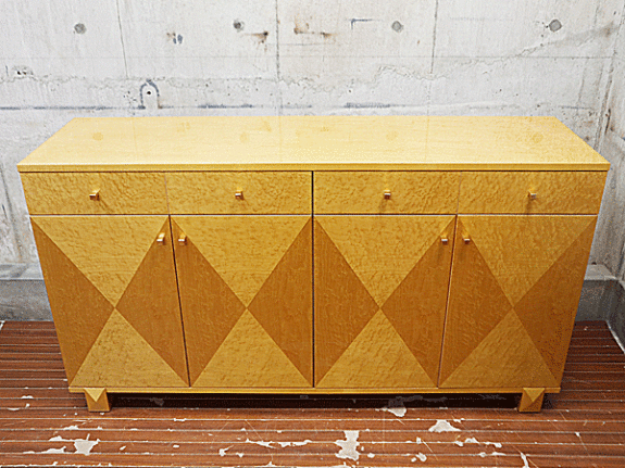 IDC大塚家具】最高級 バーズアイメープル サイドボード/リビングボード