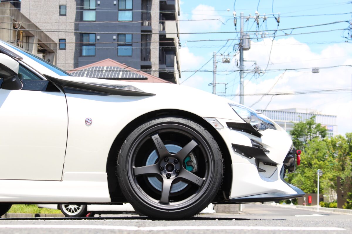 ZN6 86にRAYS グラムライツ 57CR スペックDを装着！ | 相模原店 | 店舗