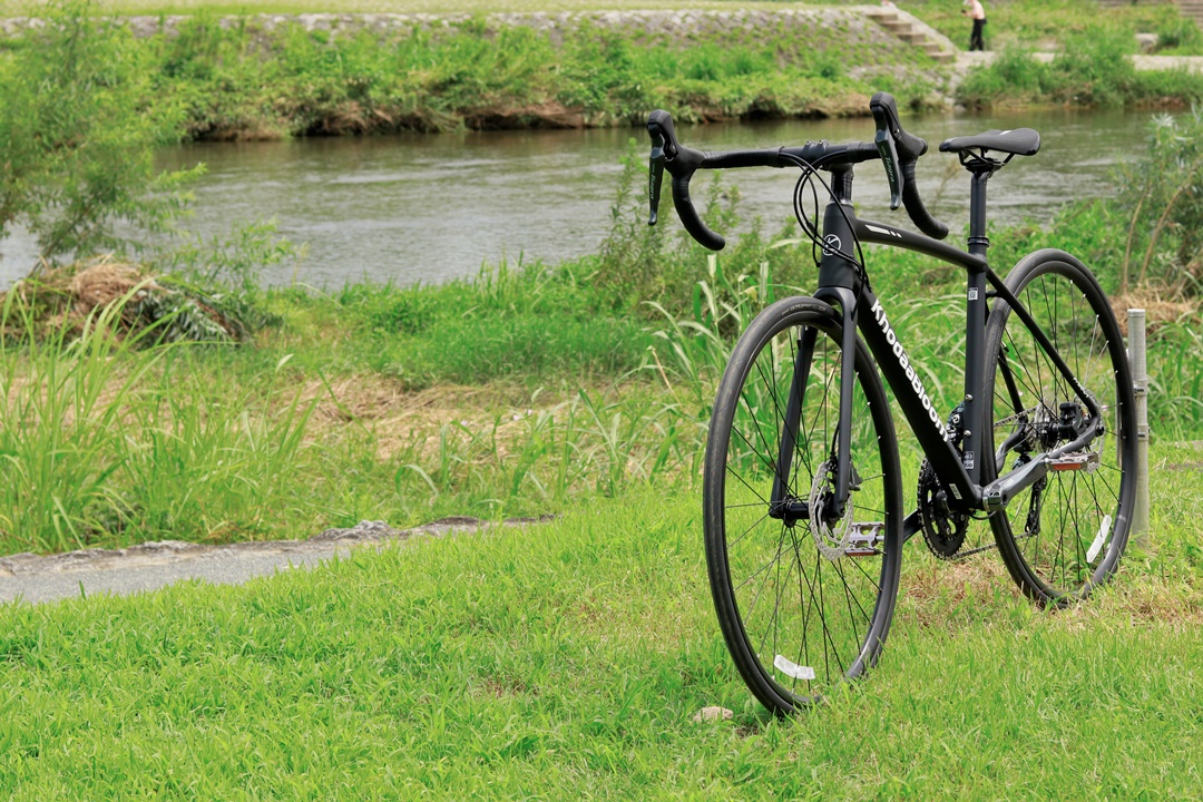初めてのロードバイクなら先ずコレを見て！「KhodaaBloom FARNA DISC