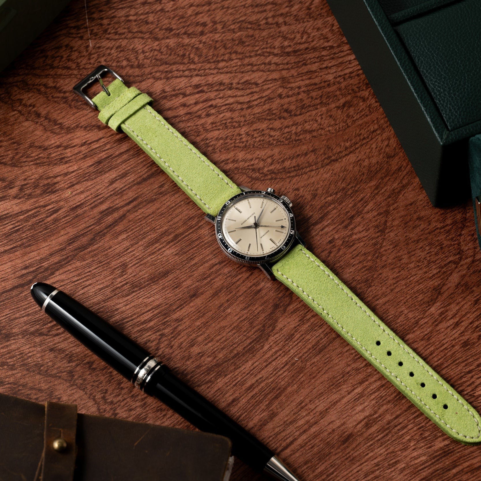 Nivada Grenchen Wanderer – Analog:Shift