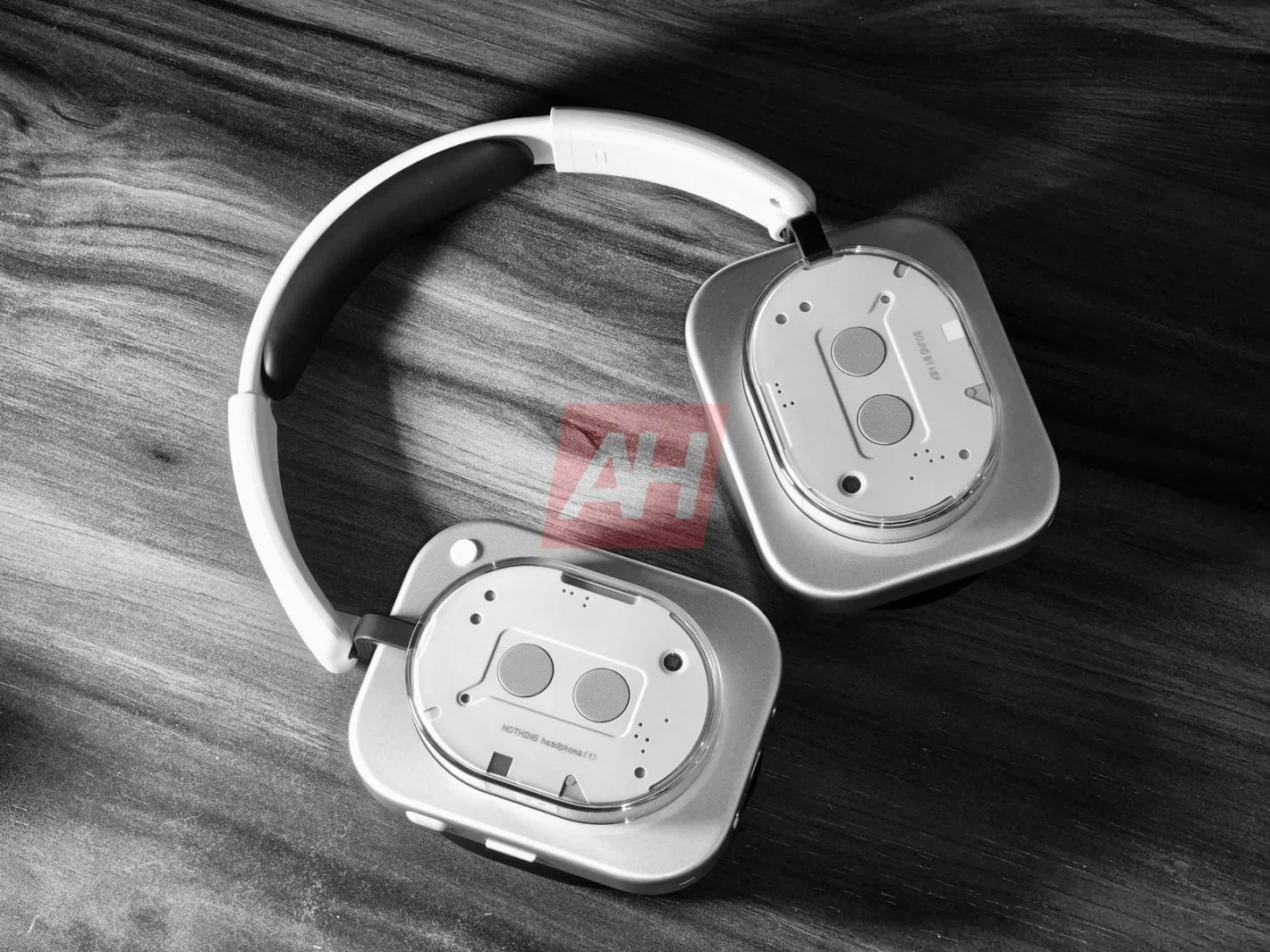 Exclusive: Nothing Headphones (1) Specs Leak