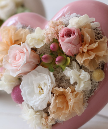 プリザーブドフラワー・アレンジメントフラワー 大阪市北区天神橋の