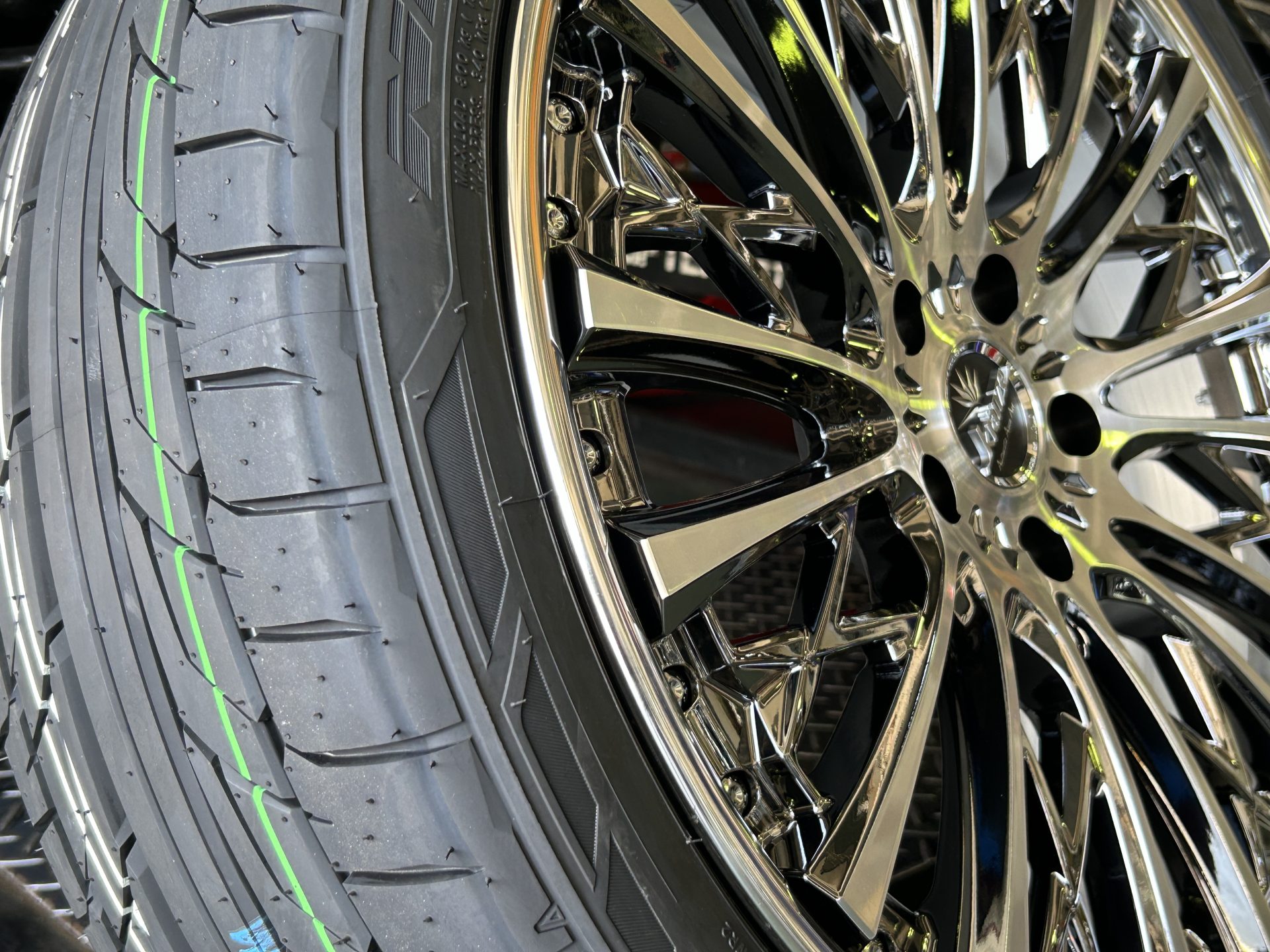 40系アルファードへWeds Kränze 21インチ 3ピースモデルをインストール