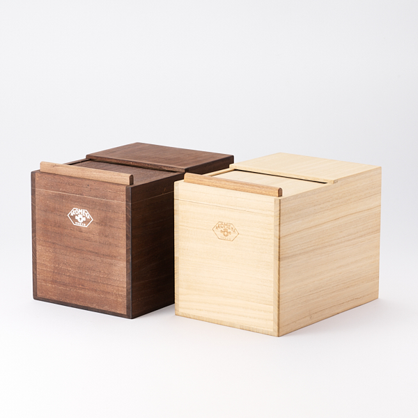 AKOMEYA TOKYO/増田桐箱店 スライド米びつ 5kg 柿渋(5kg 柿渋): 台所の