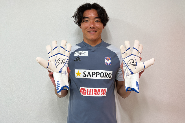 モバアルZ サインプレゼントキャンペーン】三戸 舜介 選手サイン入り実