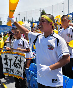 帝京魂」2年生初の応援団長 今日で引退、選手として甲子園めざす