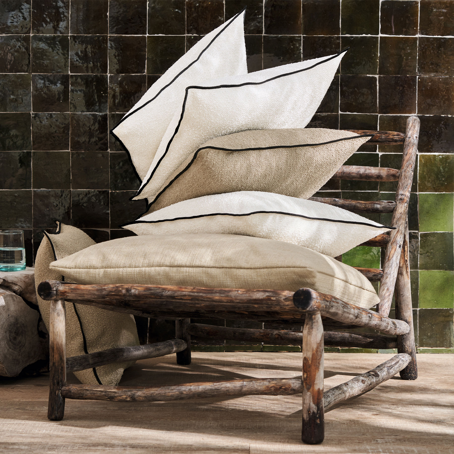 SOLO CUSHION - 【ASPLUND CONTRACT】 アスプルンド コントラクト