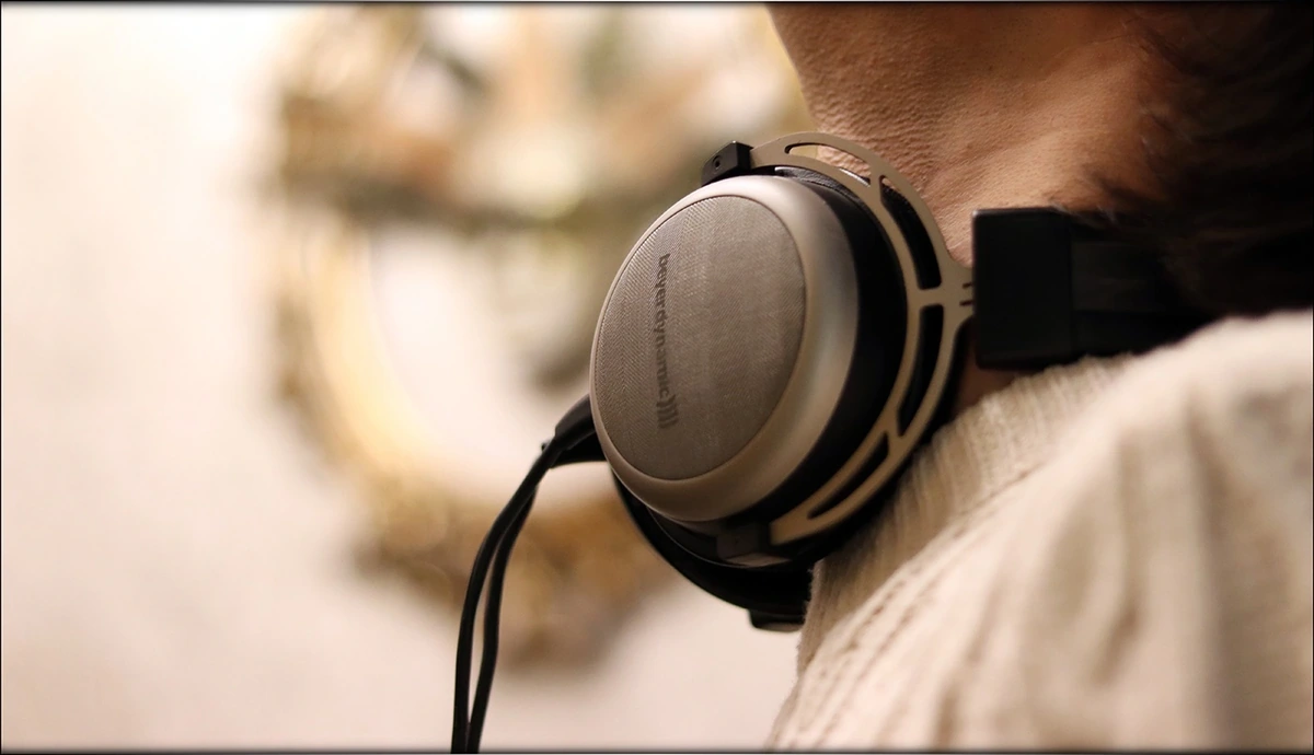 Beyerdynamic T1 1st Generation - Spicy Headphone Experience