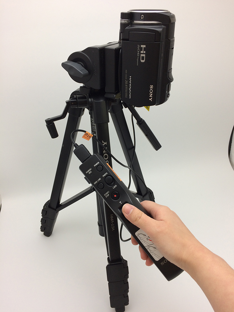 ビデオカメラと一緒にいかが？リモコン付き三脚 ソニー VCT-VPR1を徹底