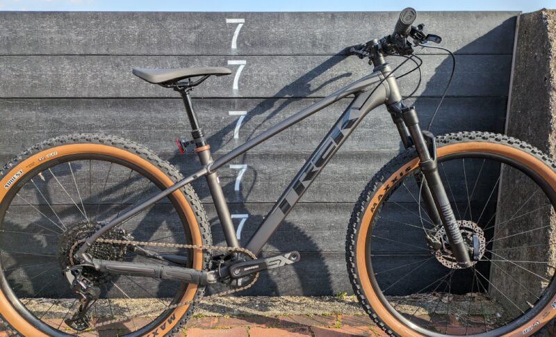 TREK MARLIN8 GEN3 27.5 Sサイズ | BICYCLE PRO SHOP なかやま