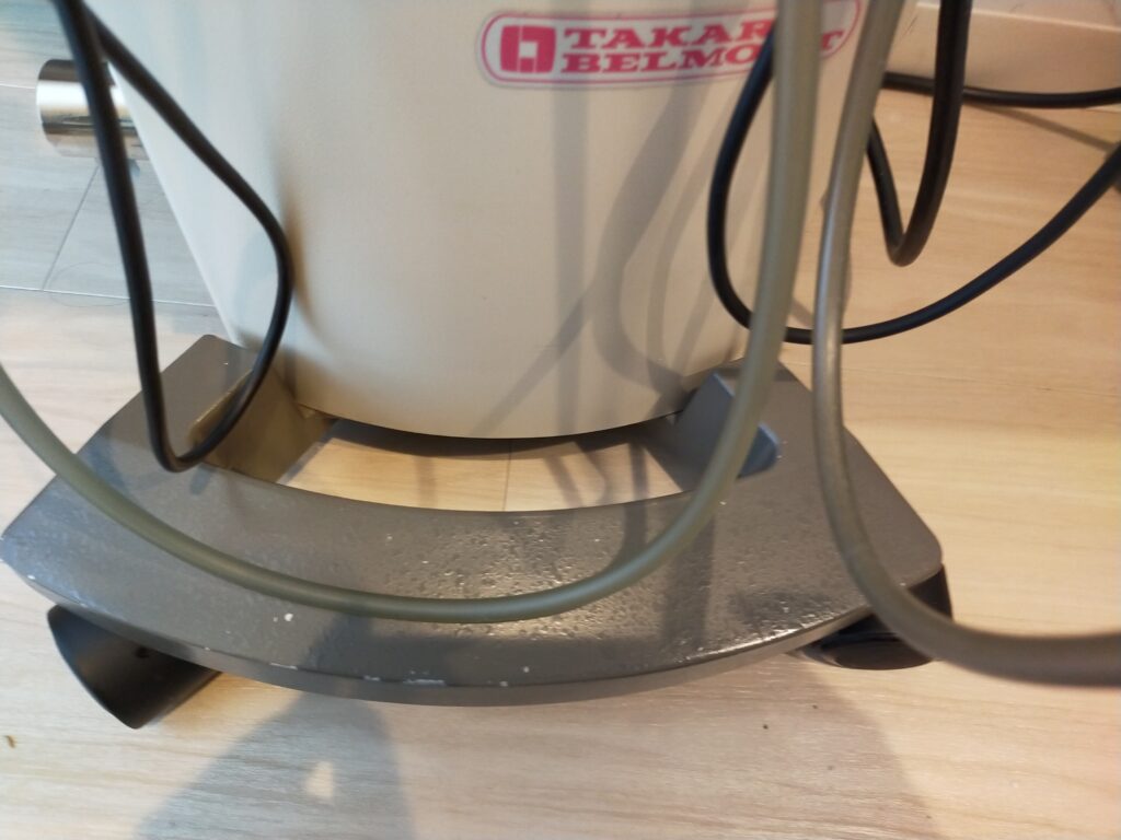 タカラベルモント複合スチーマー エスティエトロアDX 中古美容機器 完売