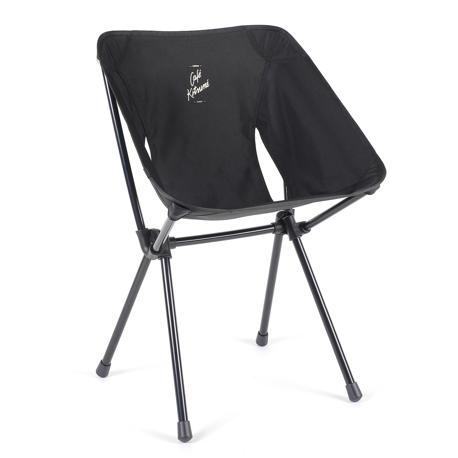 キャンプでもカフェ気分！カフェ キツネ × ヘリノックスによる「ハイ