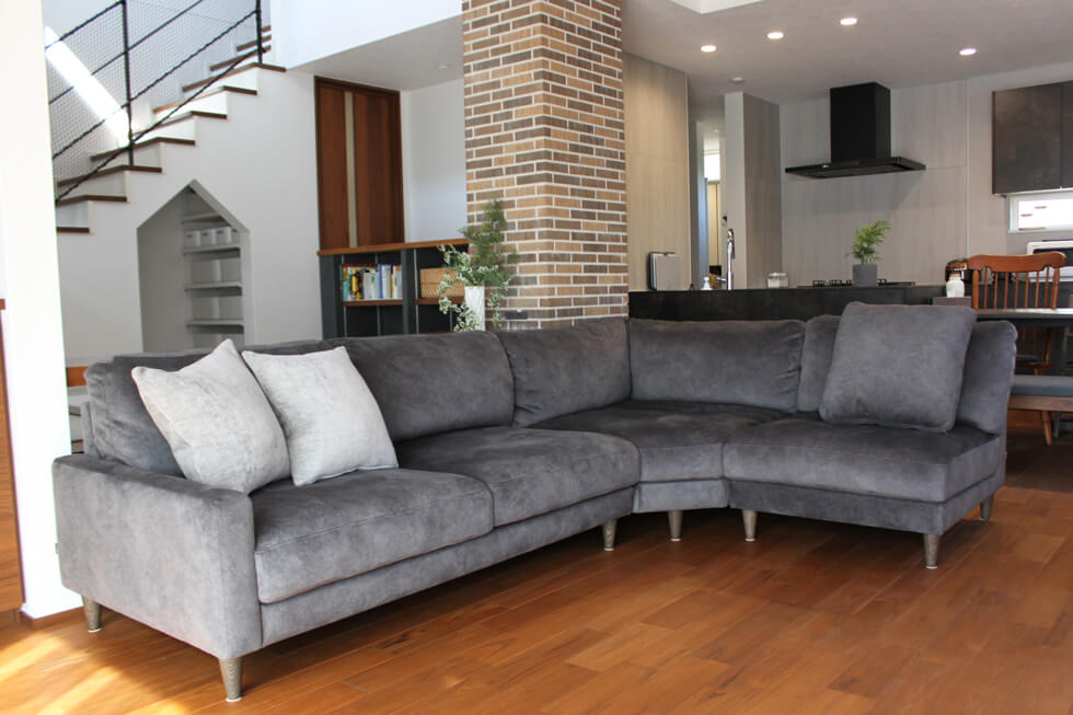 こうしたかった」をそのまま形に。「LEON」のスペシャルオーダーソファ