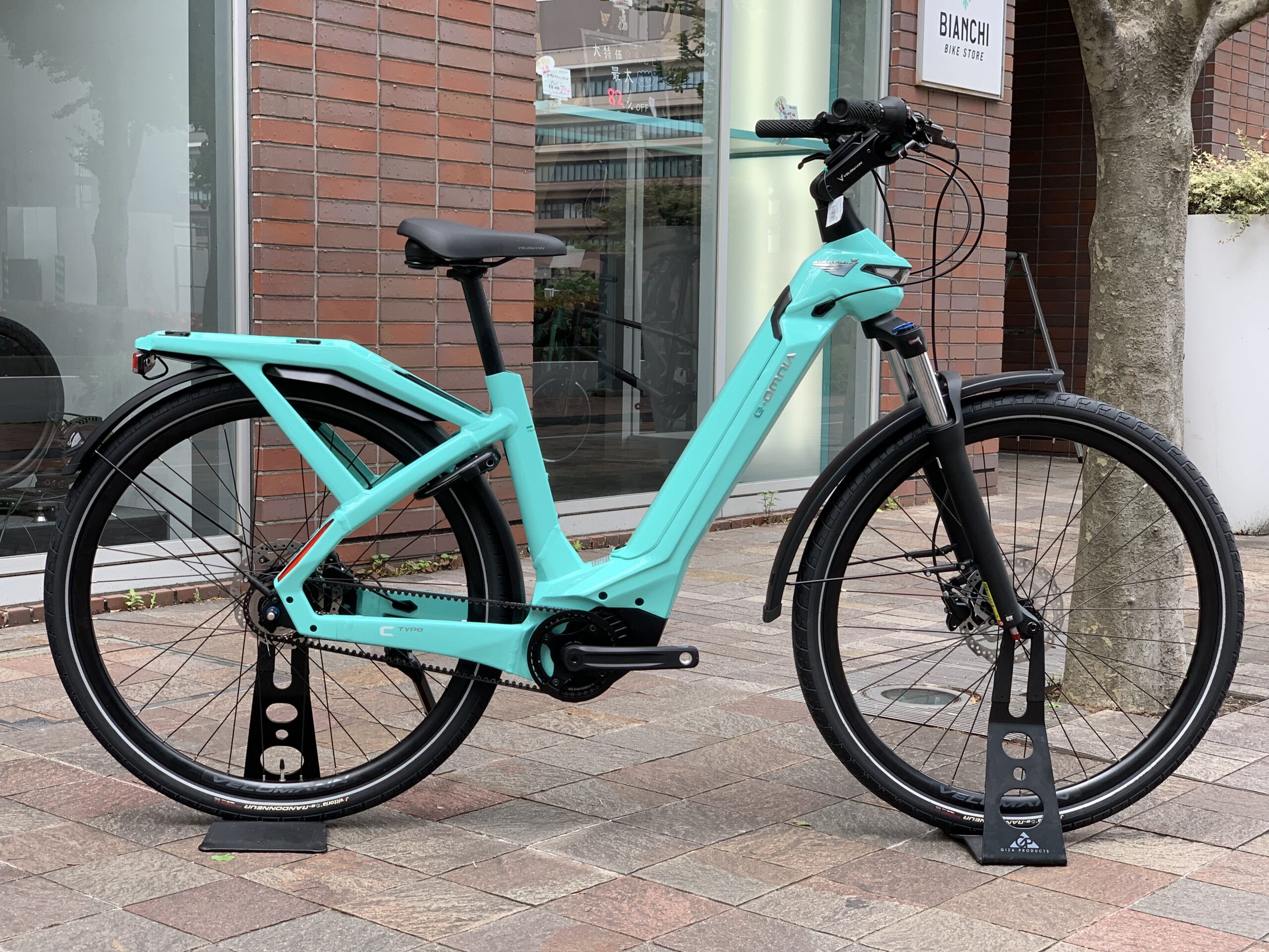 横浜】次世代電動アシスト自転車「E-OMNIA」ご用意しております