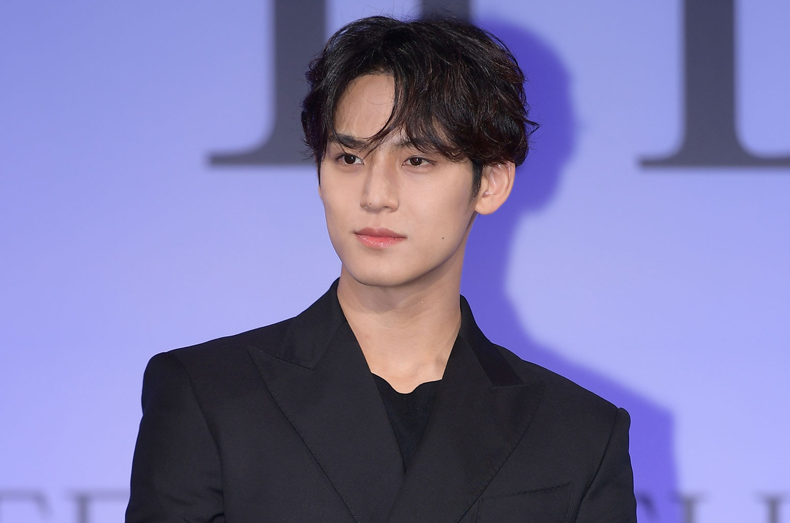 SEVENTEEN's Mingyu Tests Positive for COVID-19