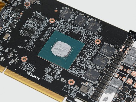 高付加価値の満足度で選ぶ、GIGABYTEの最新ミドルグラフィックス