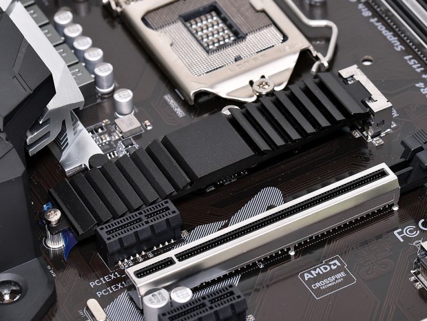 最新機能で完全武装。最強H370マザー、GIGABYTE「H370 AORUS GAMING 3