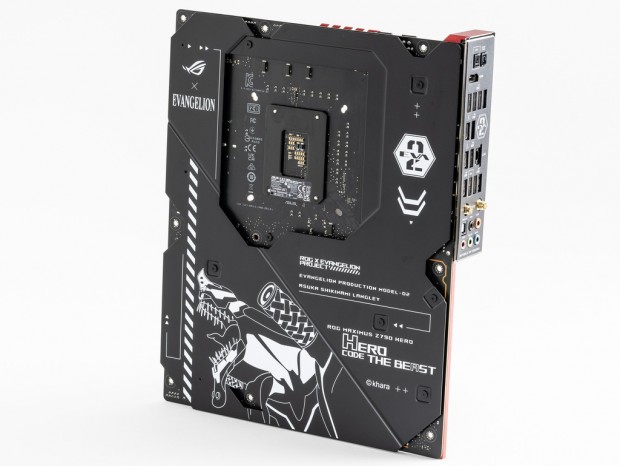 世紀のコラボ”となった「ROG×エヴァンゲリオン第2弾」モデルが集結