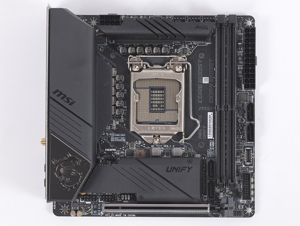 堅牢電源を搭載した”光らない”ハイエンドMini-ITXマザー、MSI「MEG