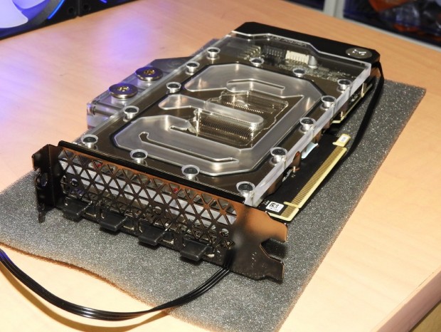 オリオスペック・オリジナル「フル水冷版GeForce RTX 3080 Ti」の販売