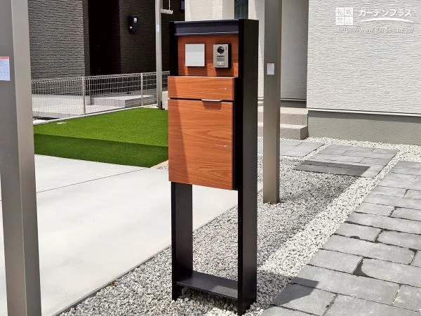 エクステリア商品「ヴィコ DB 門柱スタンド 組み合わせ例3」-ユニソン