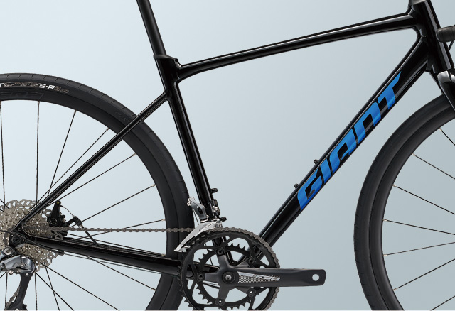 2023 GIANT Bicycles | CONTEND AR 4