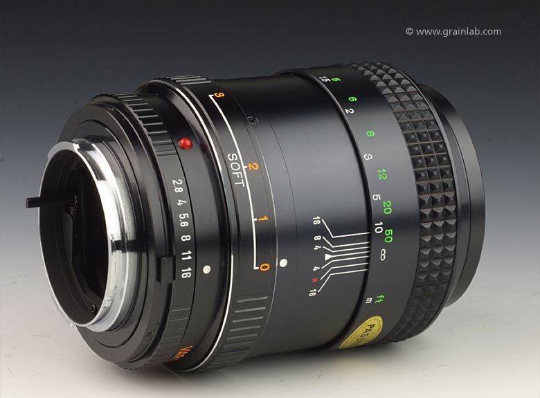 Minolta Varisoft Rokkor 85mm f/2.8 - Grainlab