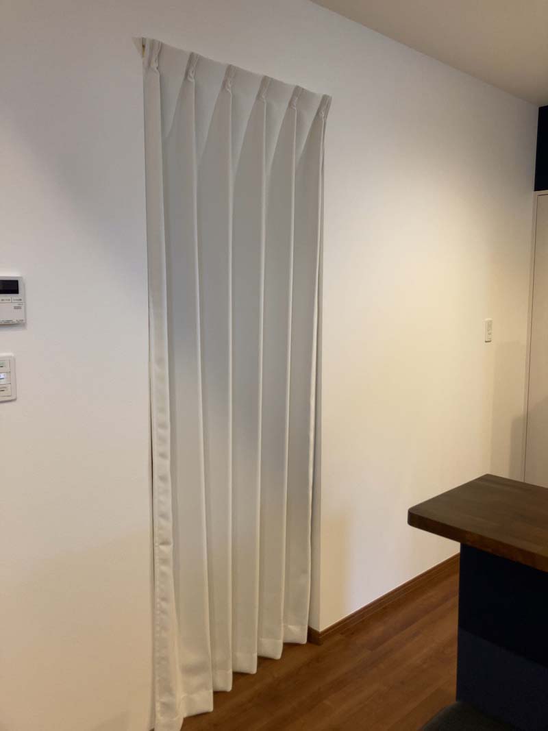 常識にとらわれない、「真っ白」な遮光カーテン 「K-wave-D-pure white