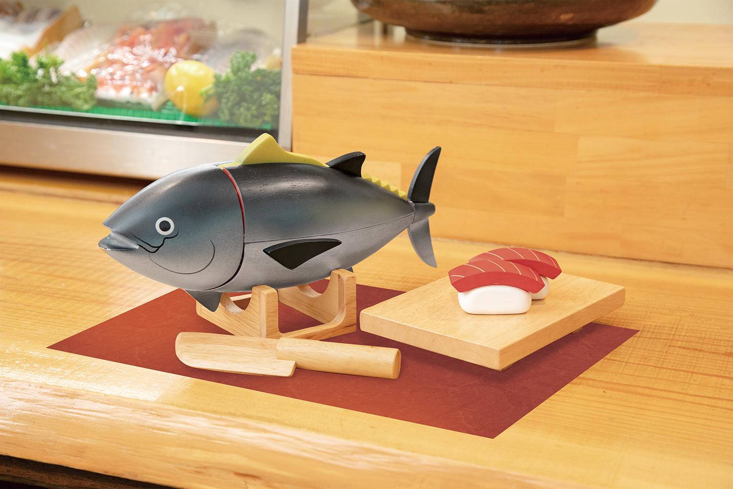 新商品】1匹まるごと解体！本格寿司職人になれるままごとセット