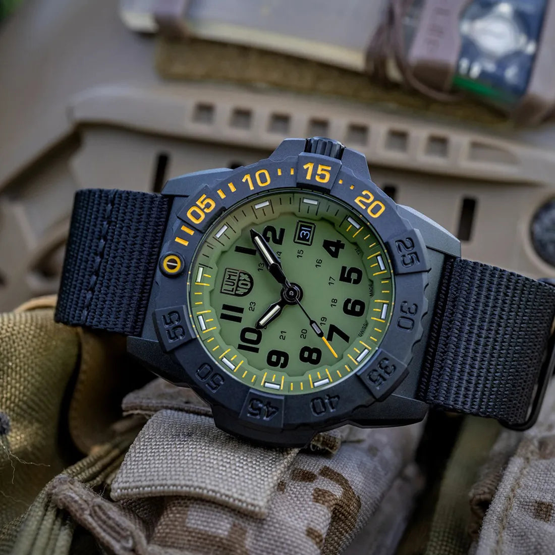 NAVY SEAL FOUNDATION 3500 SERIES 3517.NSF.SET｜ルミノックス