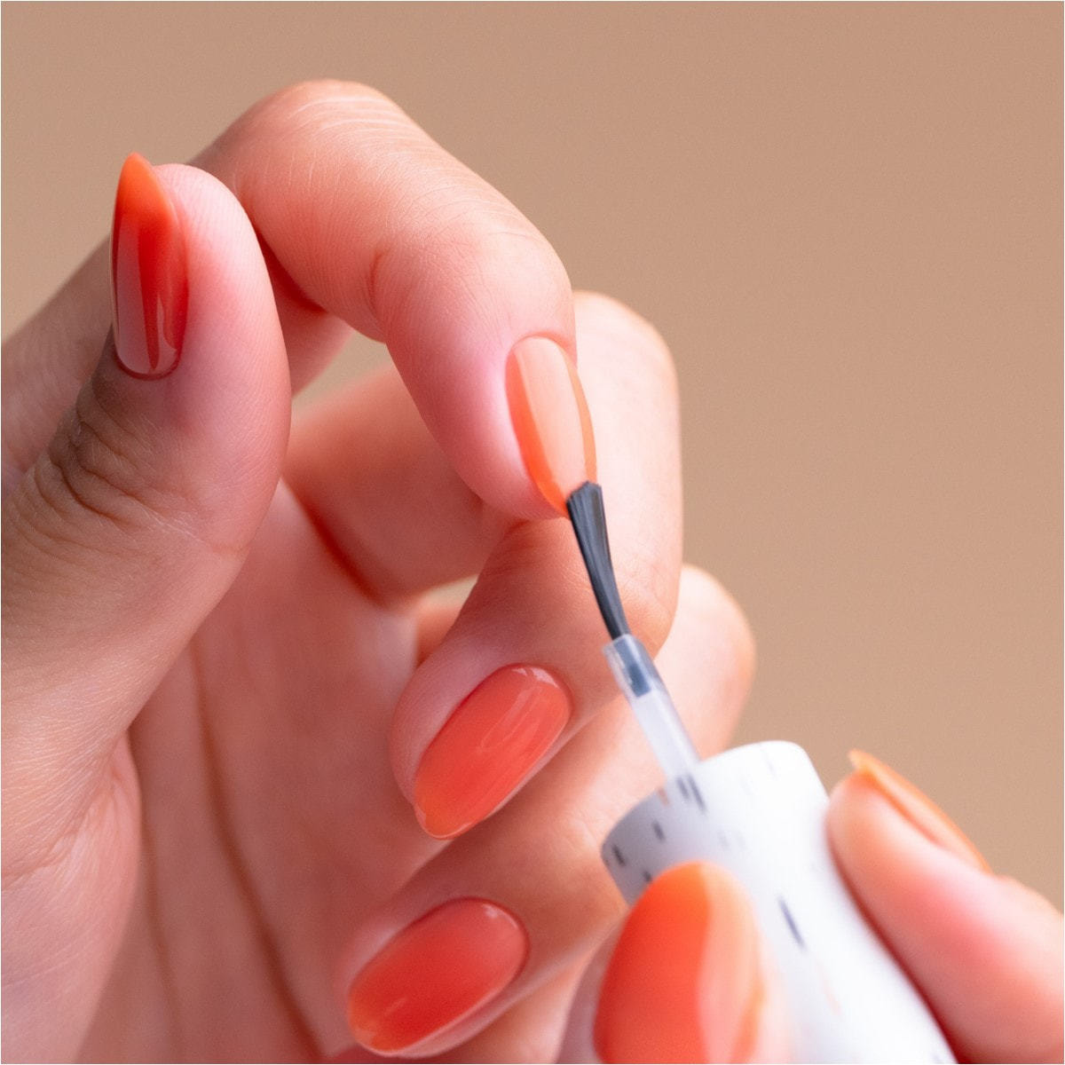 oui nails ピールオフマニキュア 015 ヌードグレーの通販・卸売り